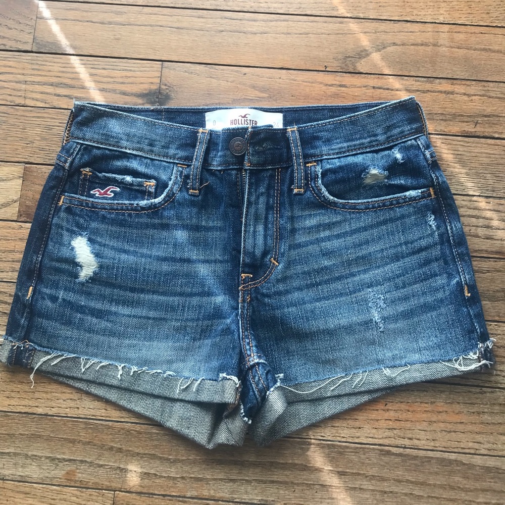 Hollister high rise shorts